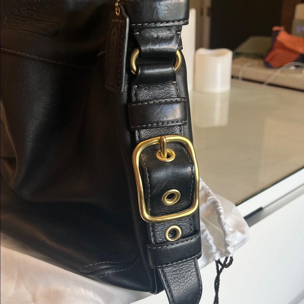 Coach Black Leather Shoulder Bag - Picture 4 of 8